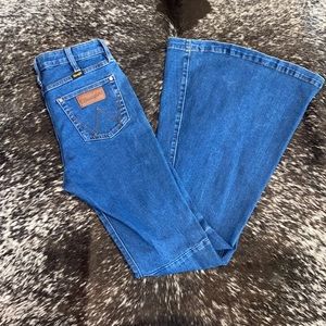 Wrangler High Rise Flare